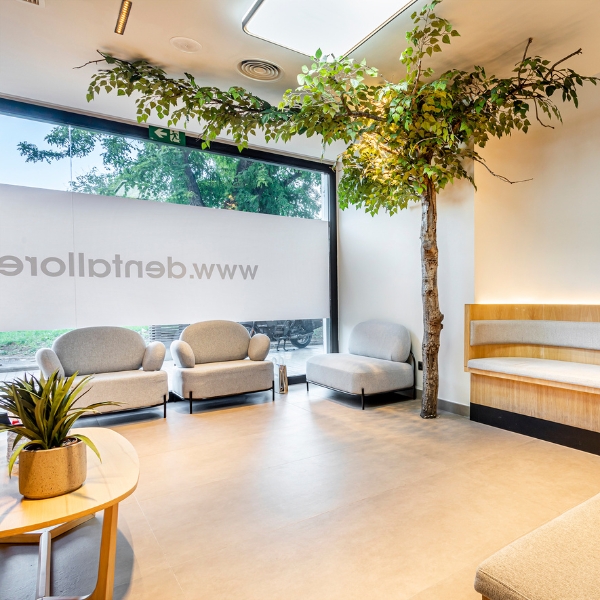 Clínica dental en Valencia sala de espera para pacientes