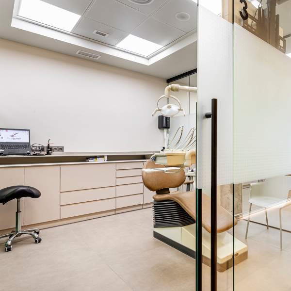 Clínica dental en Valencia box de consulta
